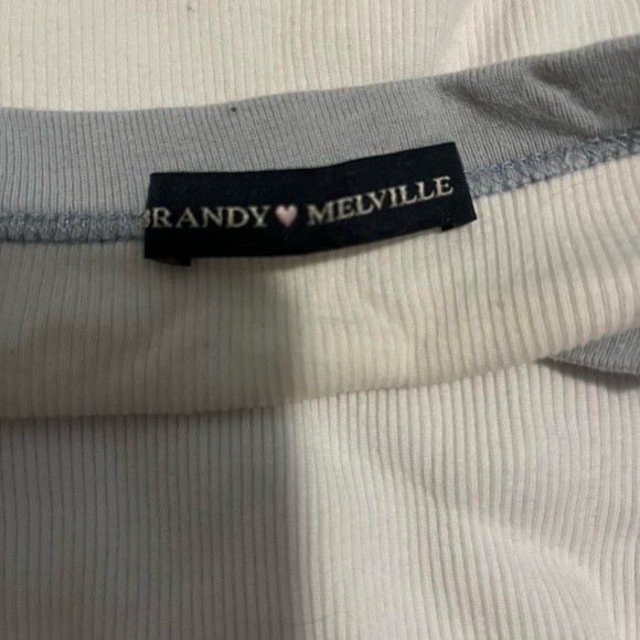 Brandy Melville crop top - Picture 2 of 2
